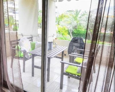 GLYFADA 1BEDROOM UNIT with FIREPLACE