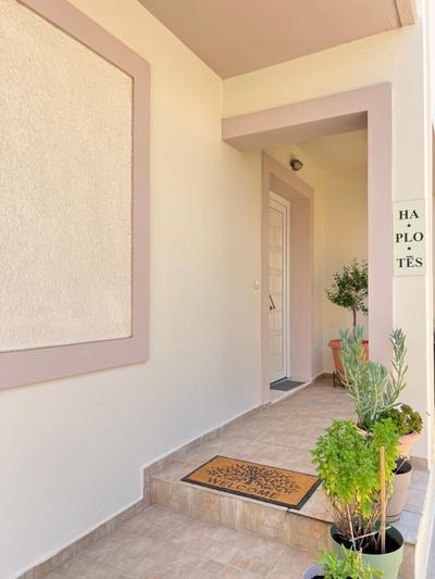 Haplotēs Rhodes Apartment