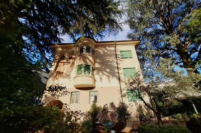 Mansarde Zeder in Privatvilla im Zentrum Merans