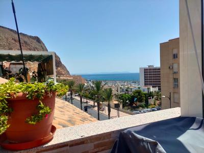 Ático con vistas al Puerto de Aguadulce