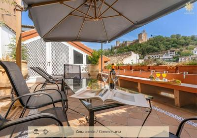 ADANAR-Apartamentos Muralla Zirí