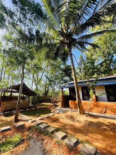 Elephant Whisper Lodge