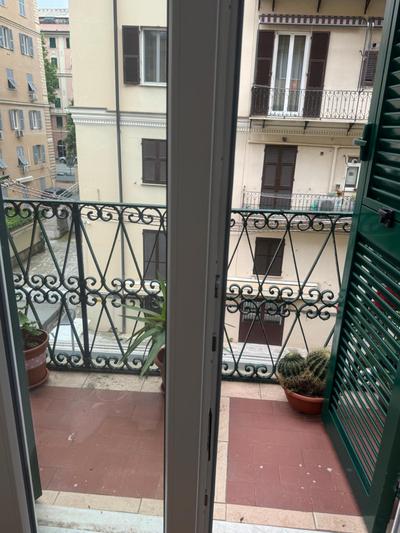 Genoa Waterfront Room
