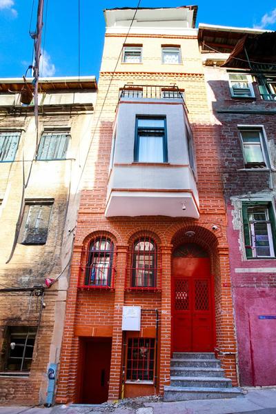 Beans House Suite 8-26