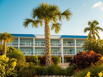 Sugarloaf Key Hotel at KOA Resort