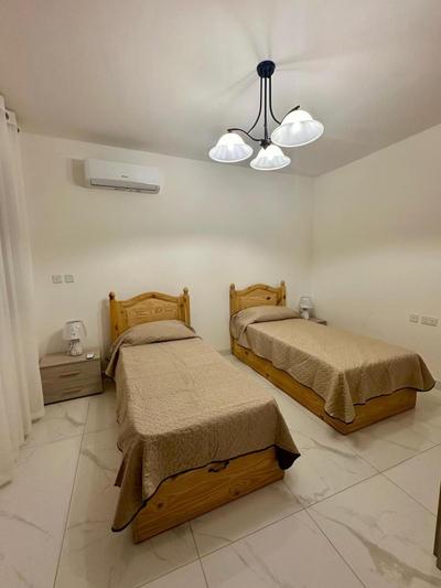 1 BedSingle in Shared Room Mix , Gzira