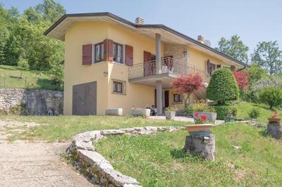 Sunny villa apparment