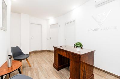 DM House & Suite