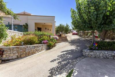 Villa Chloe by Villa Plus