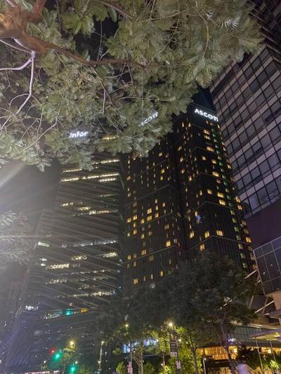 3 BR BGC Loft Luxe with Skyline View Central Loc