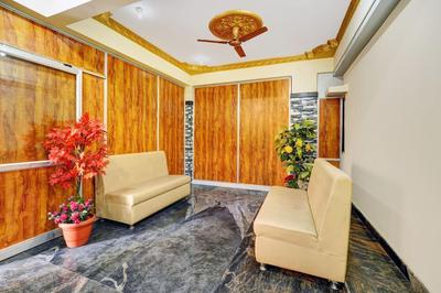 Hotel O Emara Executive Rooms