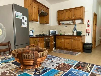 Peak A1 Entire Apartment in St Paul's Bay