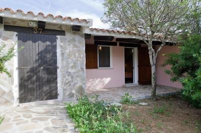 Casa rosa Porto Taverna 1 - Molarotto