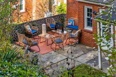Eclectic 4Bed with BBQ-Firepit-Games-secretGarden & 7 mile to Downtown