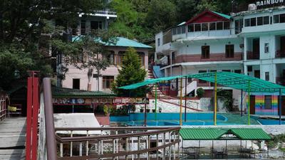 Peaks Streams Hotel & Restaurant