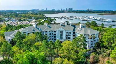 Cozy Bayside Retreat at Lasata , Stunning Panoramic Views ,Steps away from Baytowne Wharf, 3 Bedrooms 3 full baths !!