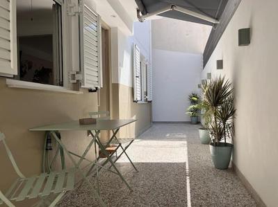 Diegos cozy Athens Apartment Walk to Acropolis