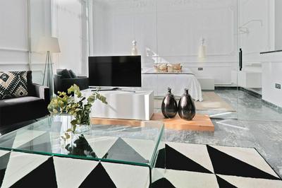 Apartamentos Plaza Constitución - Larios