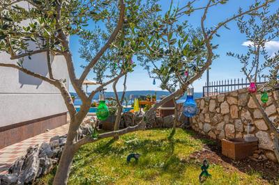 Lorelai - Apartment with private Swimmingpool