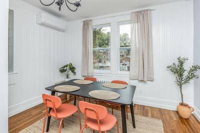 Stylish Modern Home Near Downtown Pittsburgh | Sleeps 7