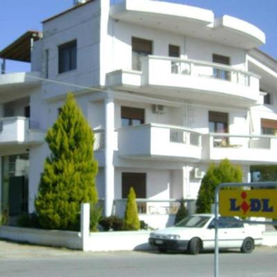 Apartmani Karalias