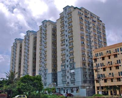 Almanza metropolis condominium