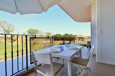 ModernShore - Cozy Flat