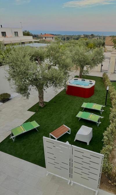 La Depèndance Luxury Rooms