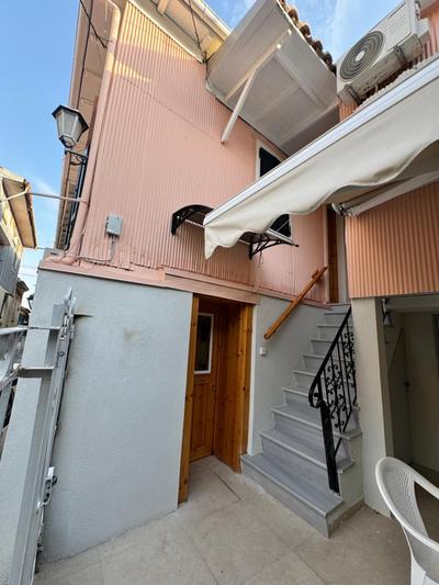 Traditional Lefkas Marina House