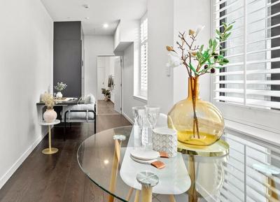 Central & Chic in the Capital - Large 60sqm Apartment