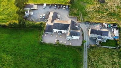 Ty Dderw Country Inn