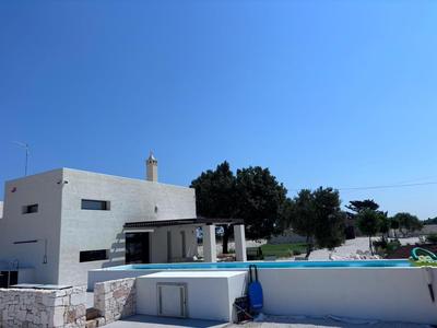 Aeneas Villa Pool & Jacuzzi al mare Torre Guaceto