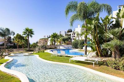 Luxury Family, Beach & Golf Penthouse with Amazing Seaview