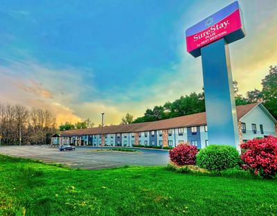 Best Western Fremont Angola I-80 90 Toll Road