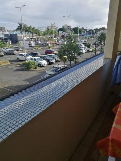 Lovely 1 bedroom apartment in Grand Bay, around 5 mins walk to the beach