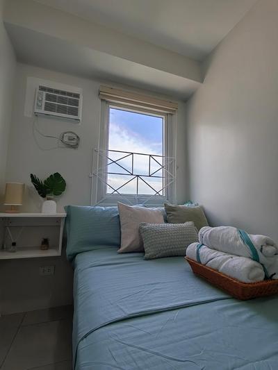 2 bedroom condo