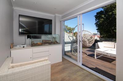 Seapoint Family Pool House