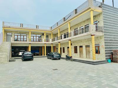 Kailash Palace