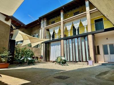 B&B LA CORTE