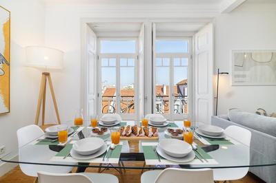 WHome Classic Beauty & Modern Retreat in Rato