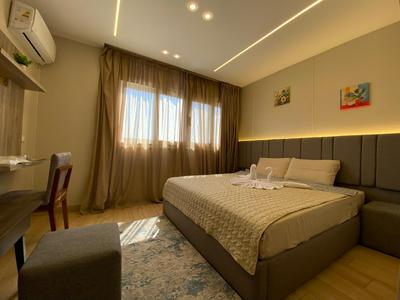 Holy Sheet Plus - Boutique Hotel