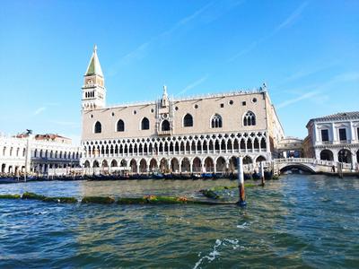 Gate to Venice Apartment