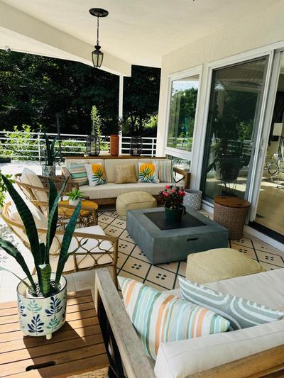 MarYan Spacious Studio Apartment with full kitchen and free wifi