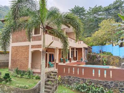 Villa Yustisia Curug 7 Cilember