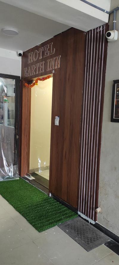 Hotel Earth Inn, Subhash Bridge, RTO Circle, Ahmedabad
