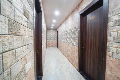 FabHotel Shree Priya Pritam Dham