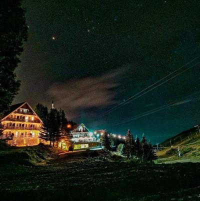 Hotel Arena - Teteks