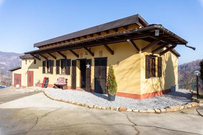 Classic Cottage XL - Agriturismo Spazioso per Famiglie nelle Langhe con Piscina