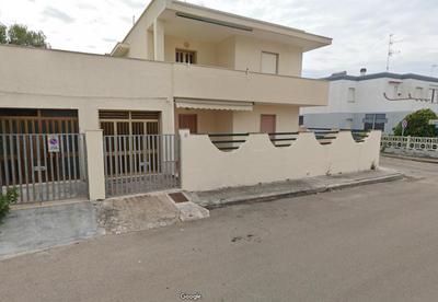 Villetta indipendente a soli 200 metri dal mare
