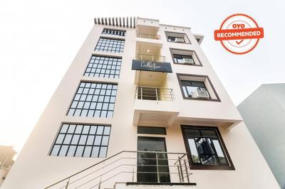 Collection O Lily Grand Hyderabad Gate